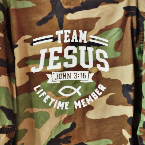 Team Jesus Custom Upcycled U.S. Military Camo Jacket, Unisex M/L - Picture 4 of 8